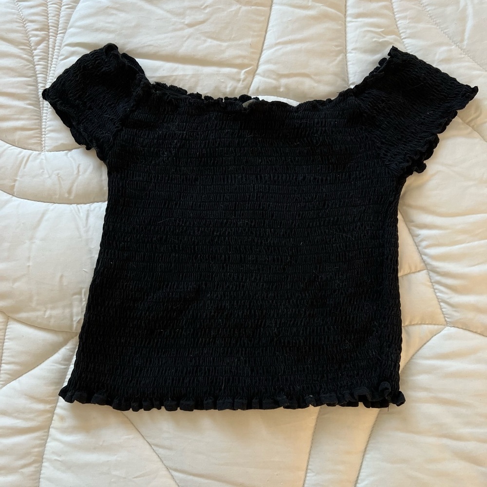 BRANDY MELVILLE ruched black stretchy crop top